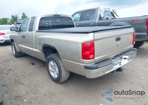 2005 Dodge Dakota Slt z USA, uszkodzony, nr VIN 1D7HE42N55S273389